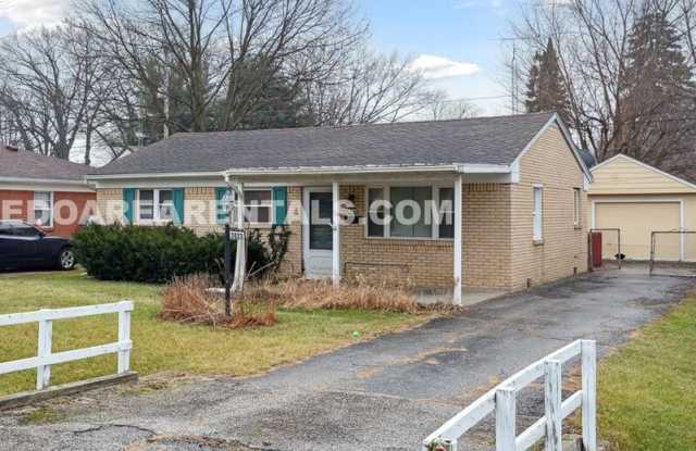 2023 Welker Ave photos photos