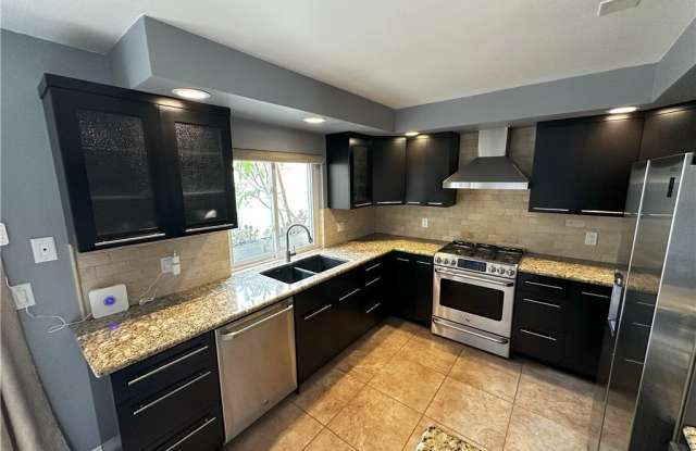 18598 Creek Lane photos photos
