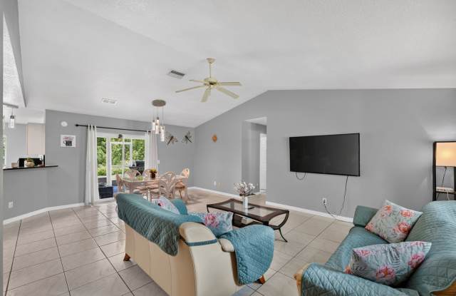 Charming 3 bed 3 bath House in Port Charlotte Gallery 4