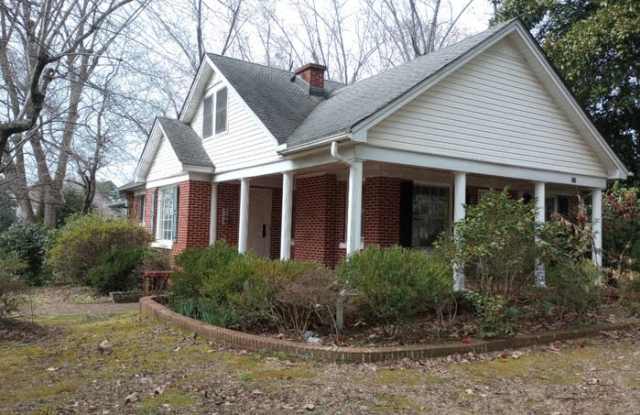 221 Old Cedar Rock Road - 221 Old Cedar Rock Road, Arial, SC 29640