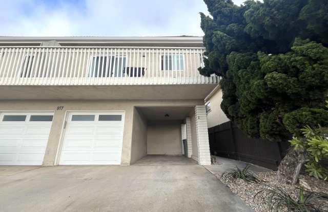 Remodeled, 2BD/2BA Duplex w/ Sunset Views: Fenced Yard, Garage, Steps to Beach & Downtown Encinitas photos photos