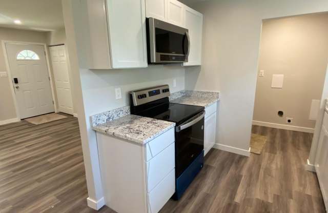 1654 Wiard Boulevard Gallery 3