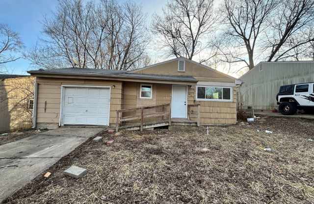 3 bed 1 bath house with garage photos photos