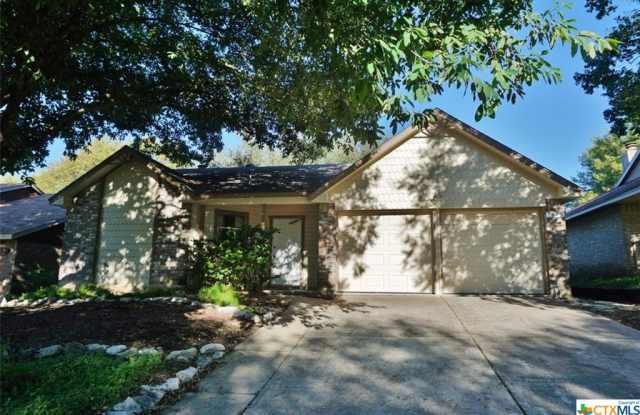7809 Forest Briar - 7809 Forest Briar, Live Oak, TX 78233