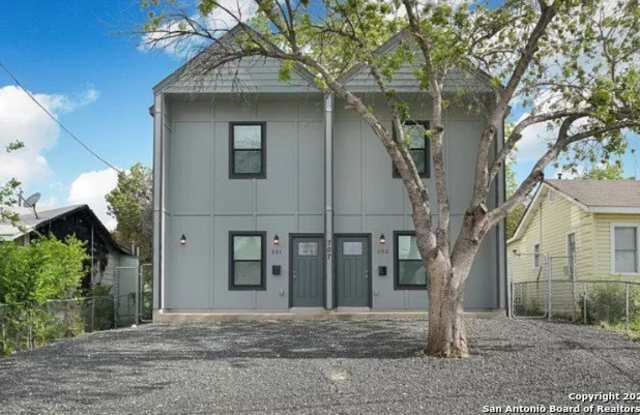 707 RUNNELS AVE photos photos