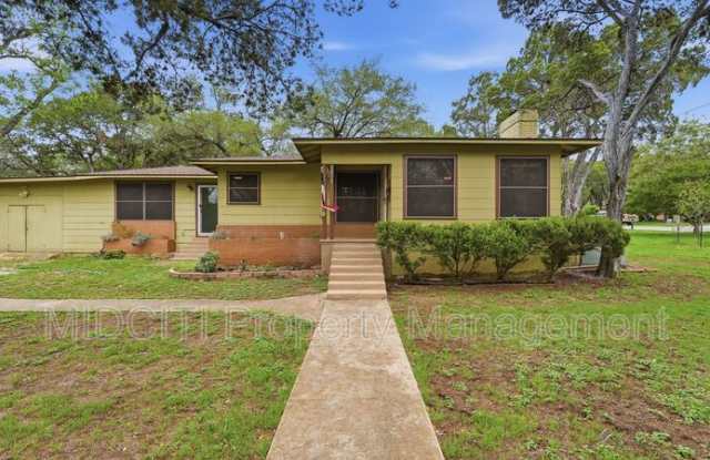 1079 Canyon Dr photos photos