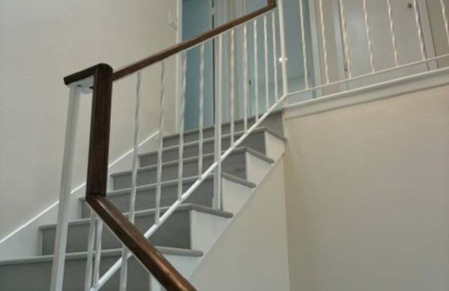 Spacious Fully Remodeled 4-Bedroom Home in Seal Beach Gallery 3