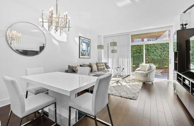 1100 MAXWELL LANE photos photos