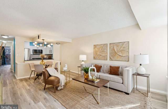 1245 13TH Street NW unit: 109 photos photos