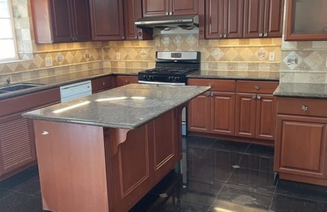 315 East Longden Avenue - 315 Longden Avenue, Arcadia, CA 91006