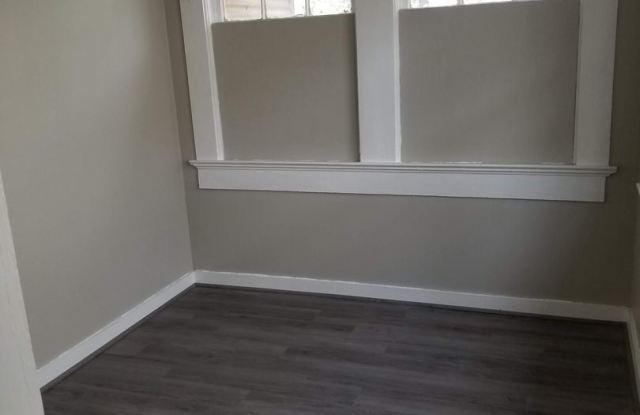 510 Oak Place Gallery 4