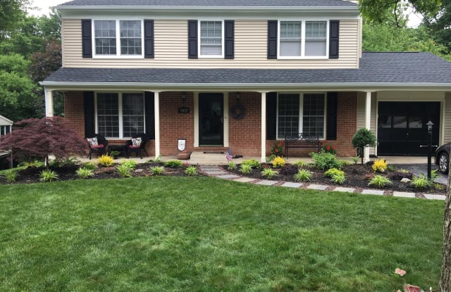 3435 MOUNT BURNSIDE WAY - 3435 Mount Burnside Way, Lake Ridge, VA 22192