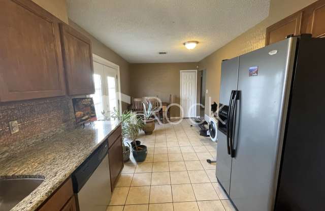 3 bedroom/2 bathroom home in Moore Schools Gallery 4