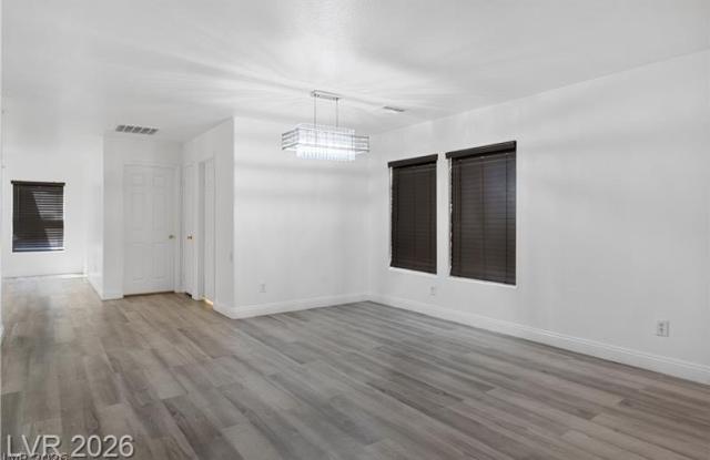 6109 Brenneman Street Gallery 4