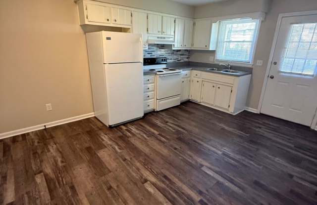 2 Bedroom, 1 Bathroom in Nicholasville! photos photos