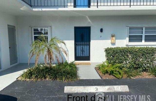 4726 SE Capstan Avenue Gallery 2