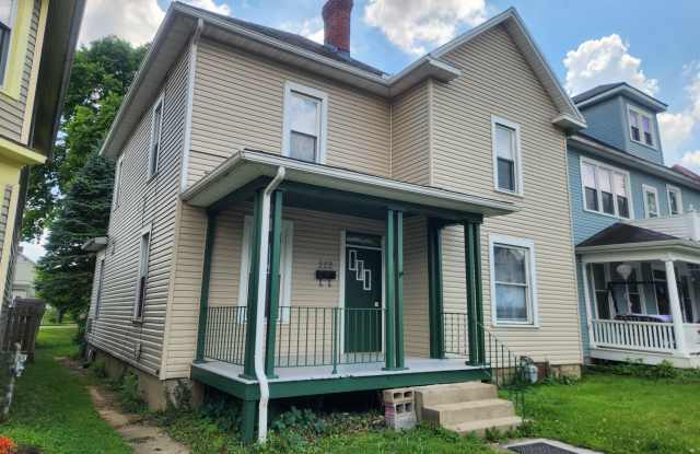 3 Bedroom, 1.5 Bathroom House photos photos