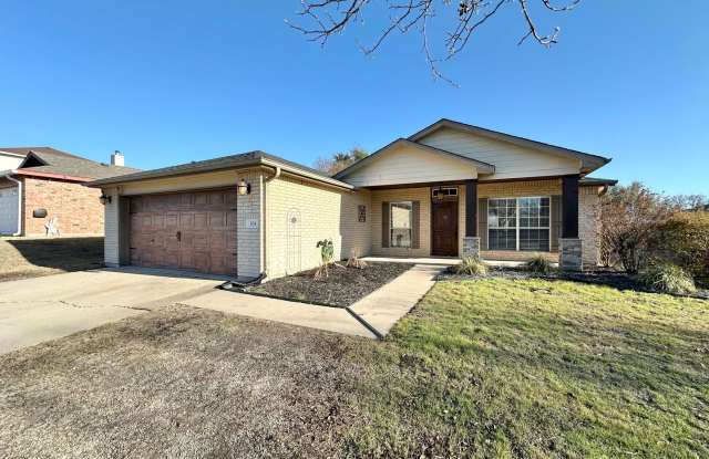 Viewable April 15th! Pets Accepted! photos photos