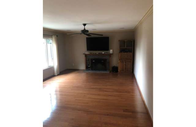 9192 Heatherton Circle Gallery 3