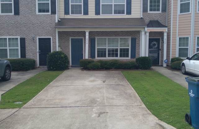 3 beds 2 bath property in Atlanta!! -- Security Deposit is NEGOTIABLE! photos photos