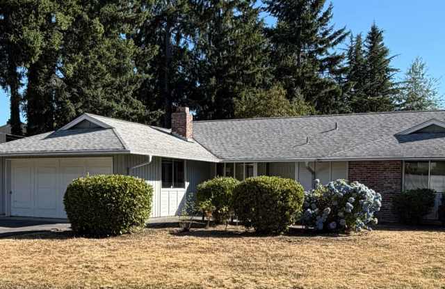 4 Bed / 2.5 Bath Bellevue rambler $4,195/month photos photos 4 Bed / 2.5 Bath Bellevue rambler $4,195/month photos photos