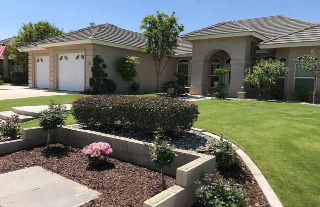 West Bakersfield Custom Home for Rent! photos photos