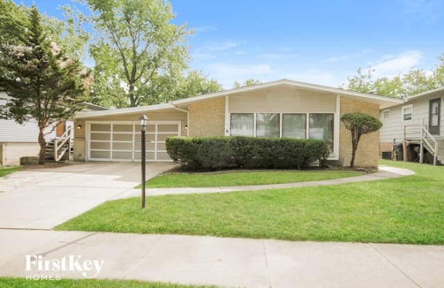 251 North Pleasant Drive - 251 Pleasant Drive, Glenwood, IL 60425