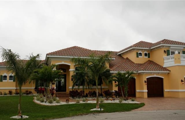 2830 SW 43rd ST - 2830 Southwest 43rd Street, Cape Coral, FL 33914