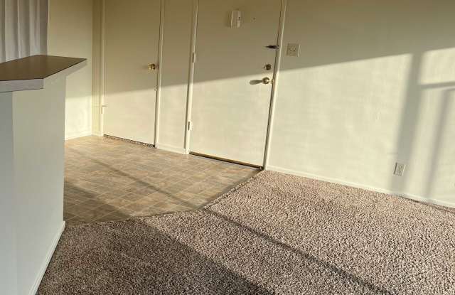 115 East Pomona Street Gallery 3