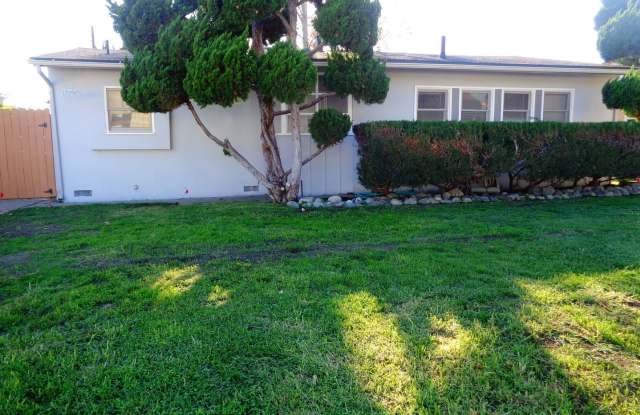 13590 Starbuck St Gallery 2