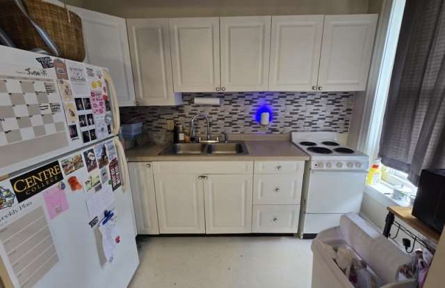 2209 W Main St photos photos