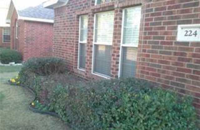 224 Shady Oaks Lane Gallery 2