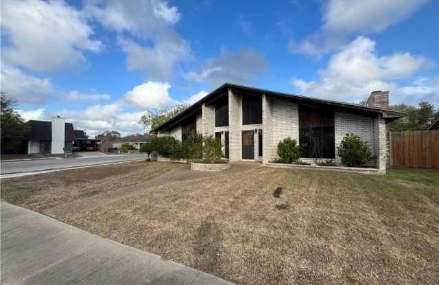 5050 Wingfoot unit: B - 5050 Wingfoot Lane, Corpus Christi, TX 78413