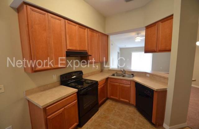 2246 Roanoke Springs Drive Gallery 3