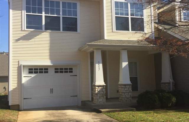 Large townhome near Percy Priest Lake photos photos