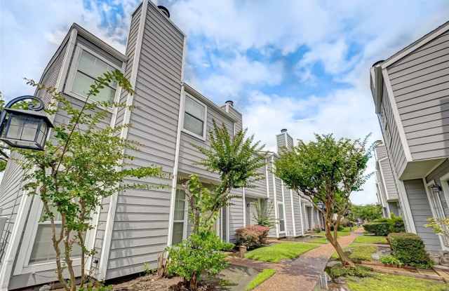 5807 Beverlyhill Street Gallery 2