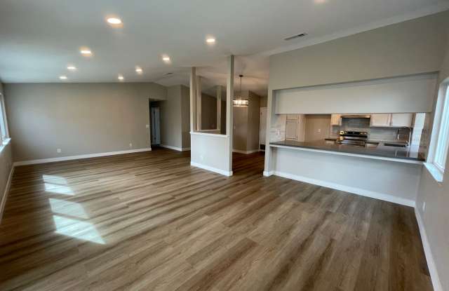 Beautiful Single Story Home Ready To Be Home! photos photos