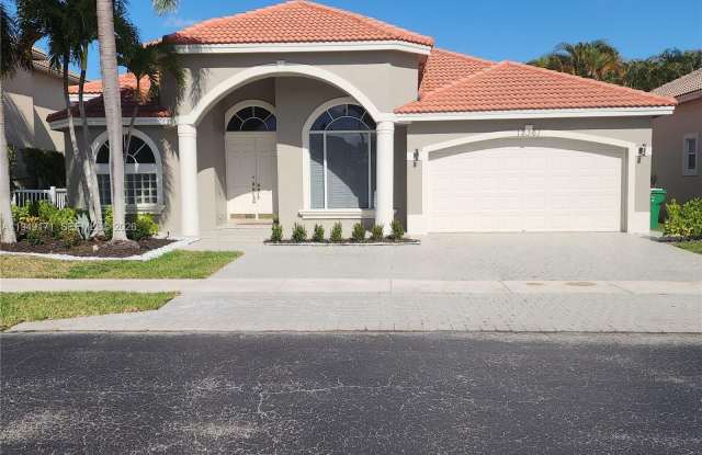 12361 NW 26th St photos photos