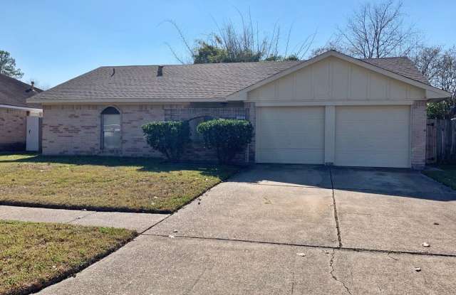 COMING SOON! 6811 Winding Trace Dr **Ask about our NO CASH DEPOSIT option!** - 6811 Winding Trace Drive, Harris County, TX 77086