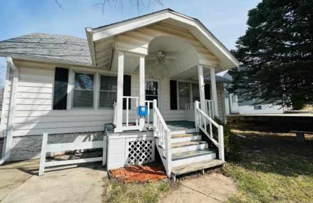 6116 Pinkney St - 3 Bed/1.5 Bath in Benson | Original Hardwoods, Built-Ins, Walk to Maple Street photos photos