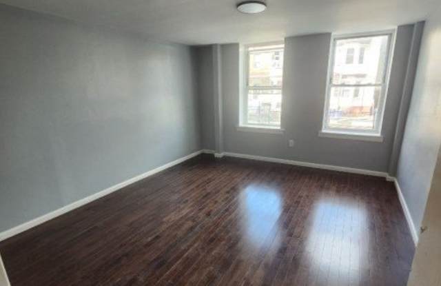 316 S Orange Ave - 316 South Orange Avenue, Newark, NJ 07103