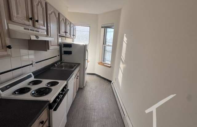 $2,400 Brighton 1-Bedroom Near Cleveland Circle | Heat & Hot Water Included | Available Now photos photos