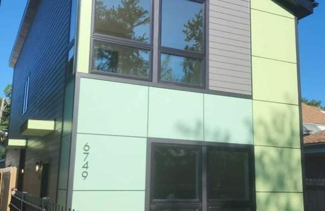 6749 S Langley Avenue Gallery 2
