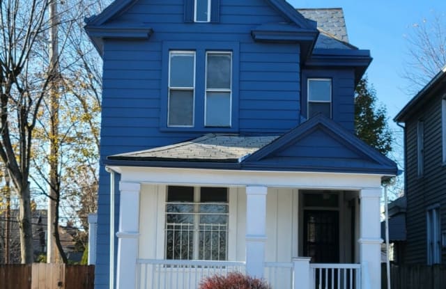 1061 Parsons Ave photos photos