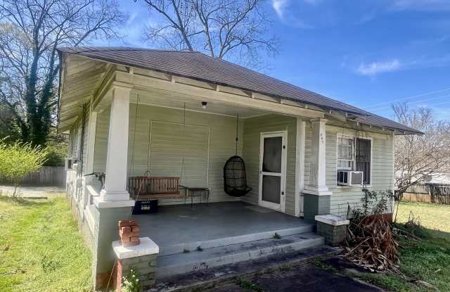 310 West College Street - A photos photos