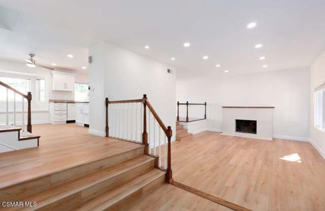 1738 Stoddard Avenue Gallery 3