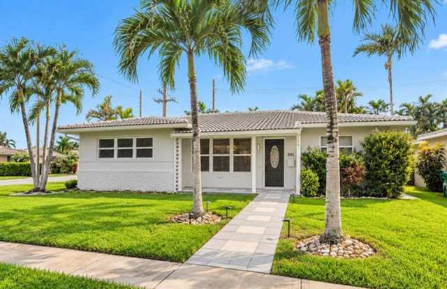 301 SE 3rd Ter # 301, Dania Beach, FL 33004 Gallery 3
