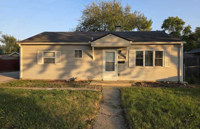 202 South Hammes Avenue - 202 South Hammes Avenue, Joliet, IL 60436 202 South Hammes Avenue - 202 South Hammes Avenue, Joliet, IL 60436