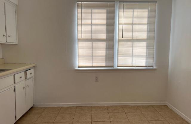608 Lions Park Pl Gallery 4