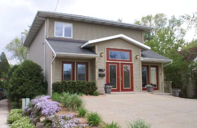 2307 Parmenter St photos photos